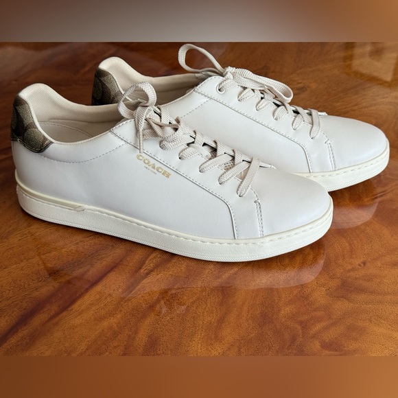 Coach Clip Low Top Leather Sneakers in Chalk/Khaki sz 11 - Picture 4 of 15